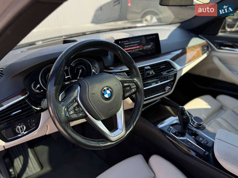 Седан BMW 5 Series 2018 в Киеве фото 24 Седан BMW 5 Series 2018 в Киеве