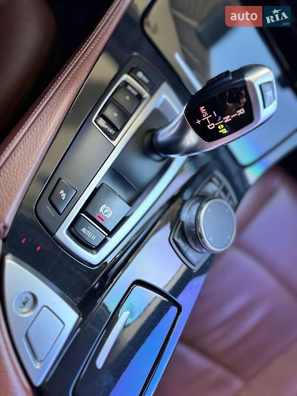 Седан BMW 5 Series 2013 в Кропивницком