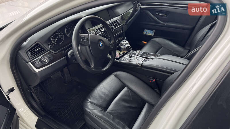 BMW 5 Series 2012