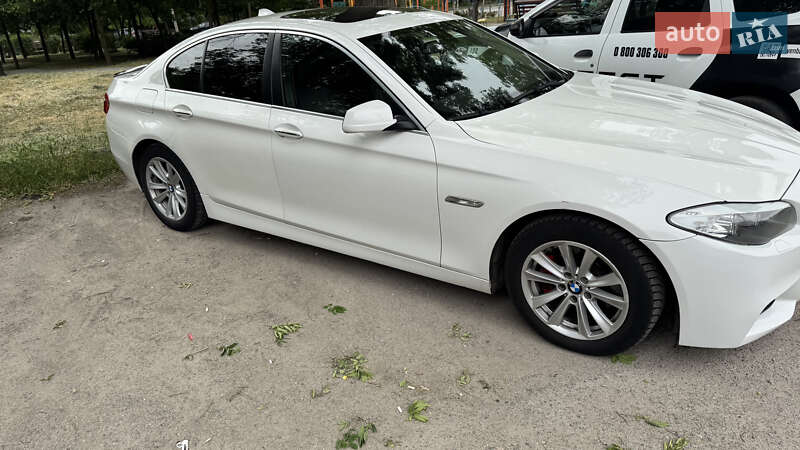 Седан BMW 5 Series 2012 в Запоріжжі