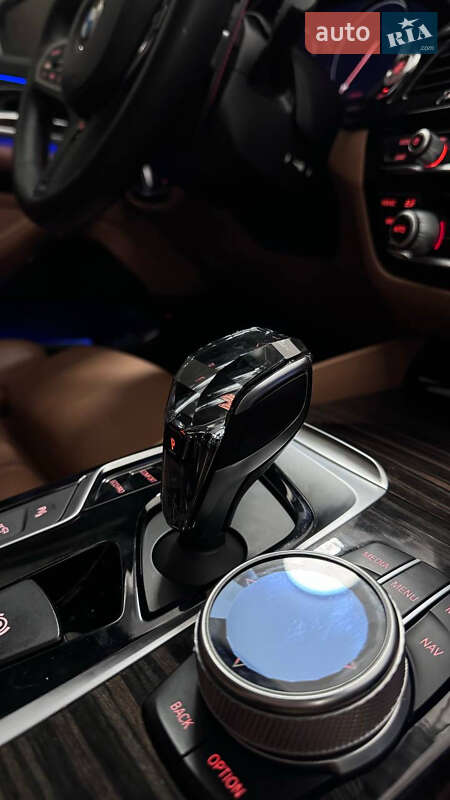 Седан BMW 5 Series 2018 в Киеве