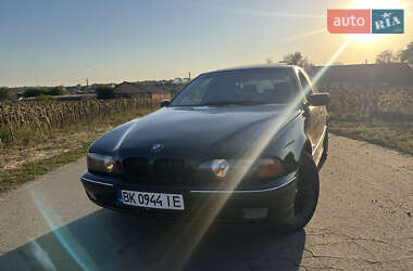 Седан BMW 5 Series 1998 в Кропивницком