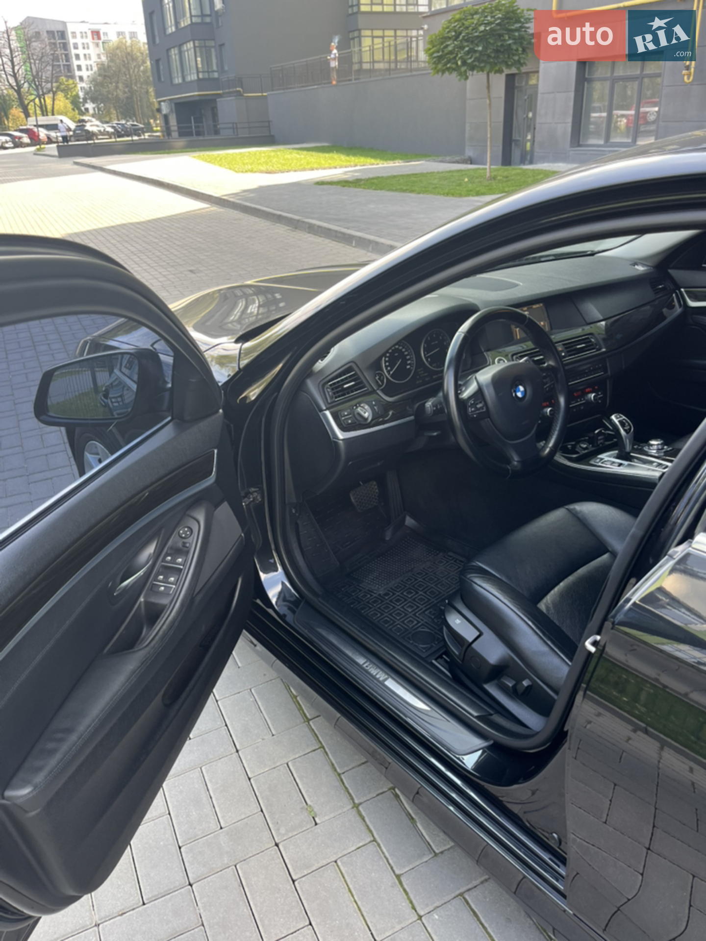 2013 BMW 5er - мініатюра 11