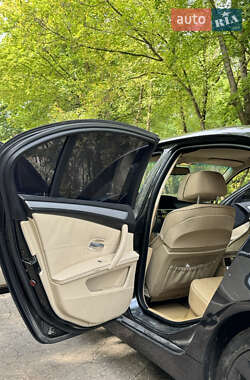 Седан BMW 5 Series 2006 в 