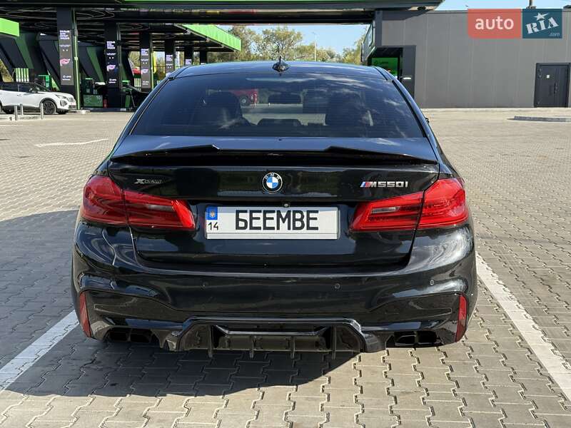 Седан BMW 5 Series 2017 в Львові