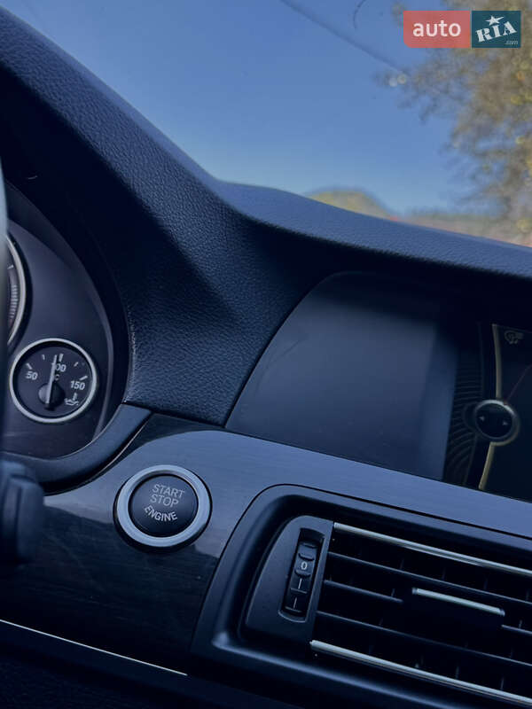 Седан BMW 5 Series 2012 в Міжгір'ї