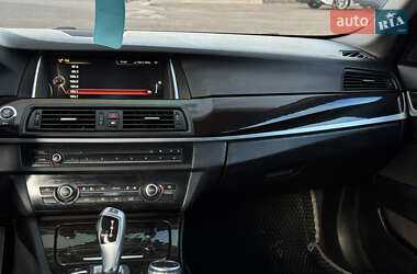 Седан BMW 5 Series 2015 в  фото 12 Седан BMW 5 Series 2015 в