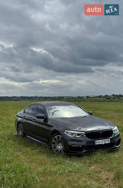 Седан BMW 5 Series 2017 в Ирпене