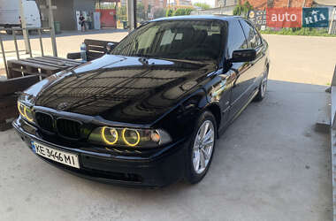 Седан BMW 5 Series 2001 в Харкові