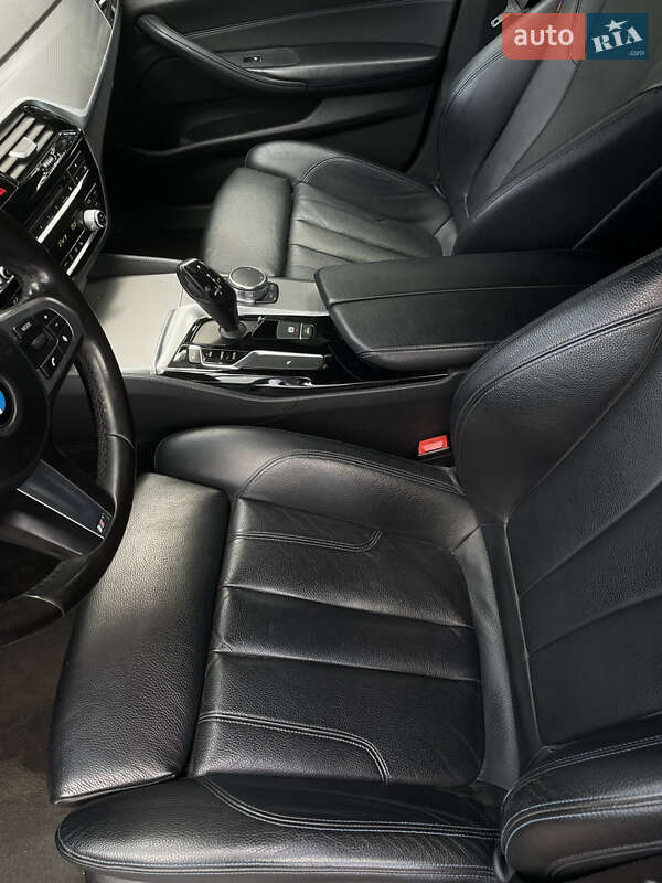 Седан BMW 5 Series 2017 в Івано-Франківську