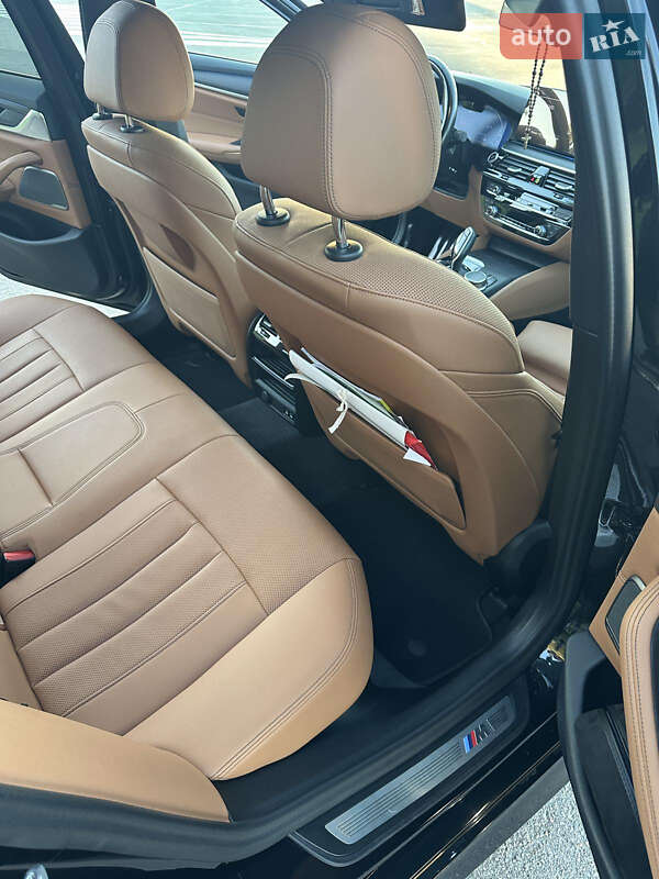 Седан BMW 5 Series 2022 в Києві