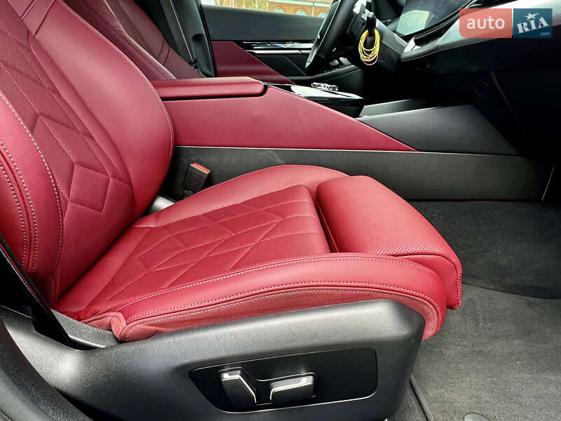 Седан BMW 5 Series 2023 в Одесі