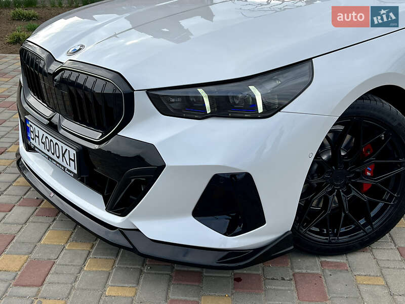 Седан BMW 5 Series 2023 в Одесі