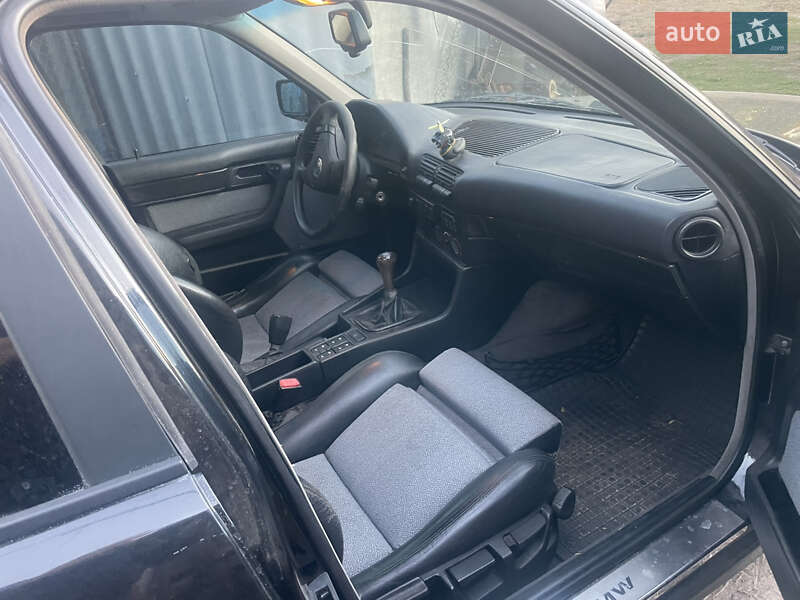 Седан BMW 5 Series 1994 в Нежине фото 6 Седан BMW 5 Series 1994 в Нежине