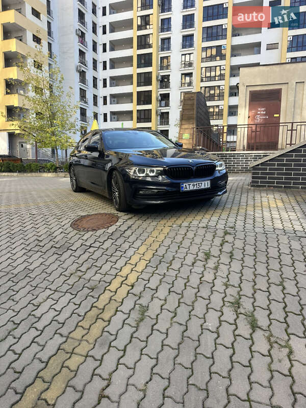 Седан BMW 5 Series 2017 в Ивано-Франковске фото 4 Седан BMW 5 Series 2017 в Ивано-Франковске