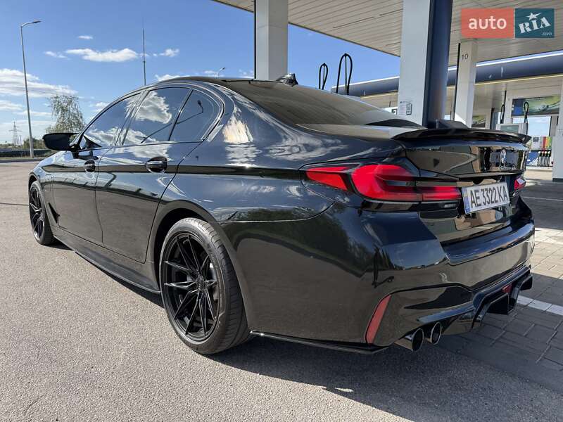 Седан BMW 5 Series 2017 в Днепре