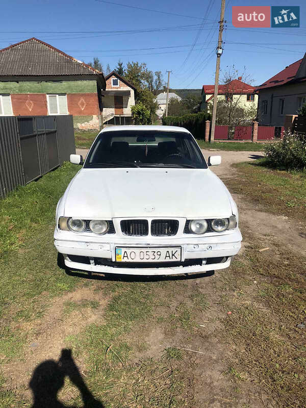 BMW 5 Series 1993 BMW 5 Series 1993