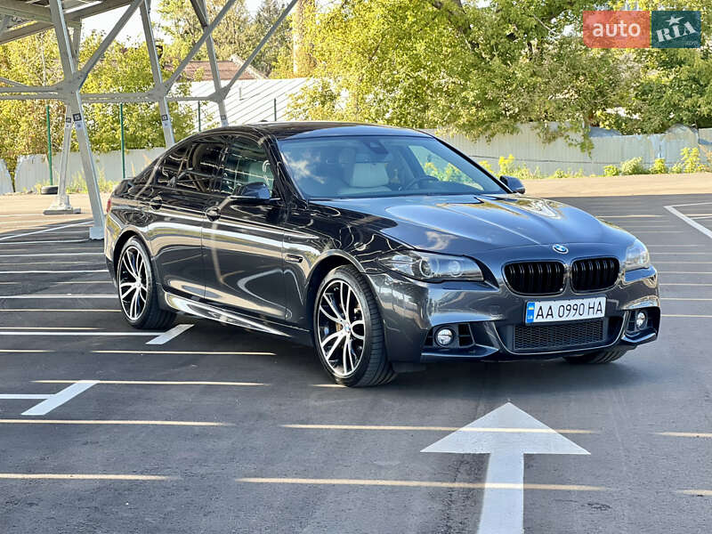 Седан BMW 5 Series 2015 в Киеве