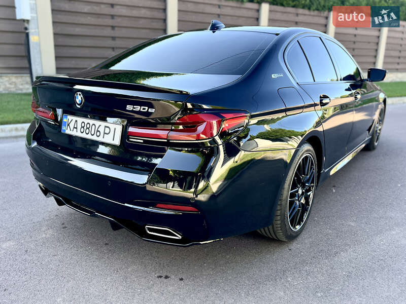 Седан BMW 5 Series 2017 в Киеве фото 25 Седан BMW 5 Series 2017 в Киеве