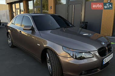 Седан BMW 5 Series 2005 в Первомайске