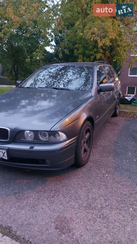 Універсал BMW 5 Series 2002 в Києві