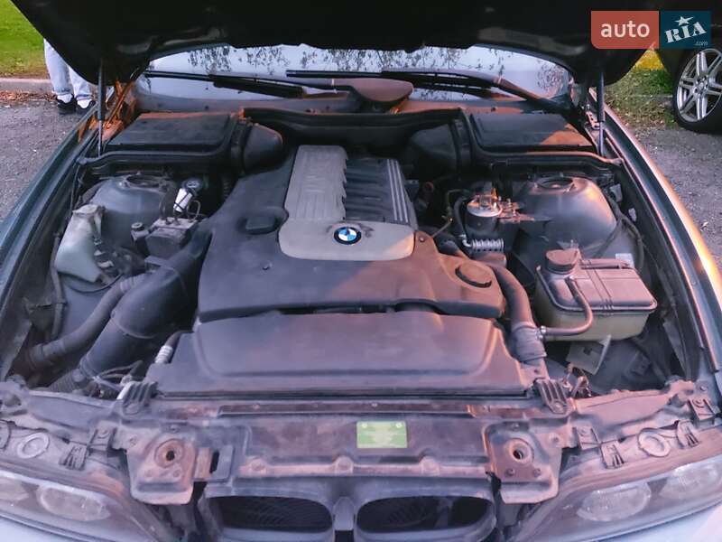 Універсал BMW 5 Series 2002 в Києві