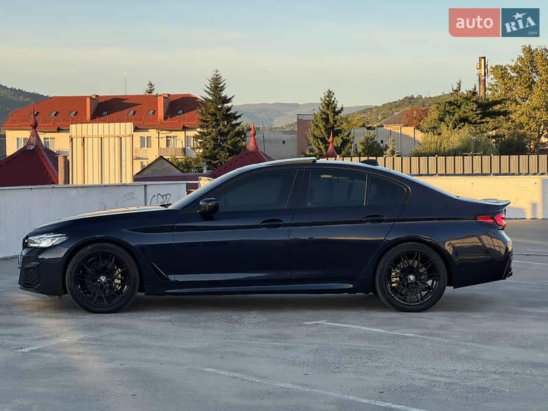 Седан BMW 5 Series 2017 в Мукачево