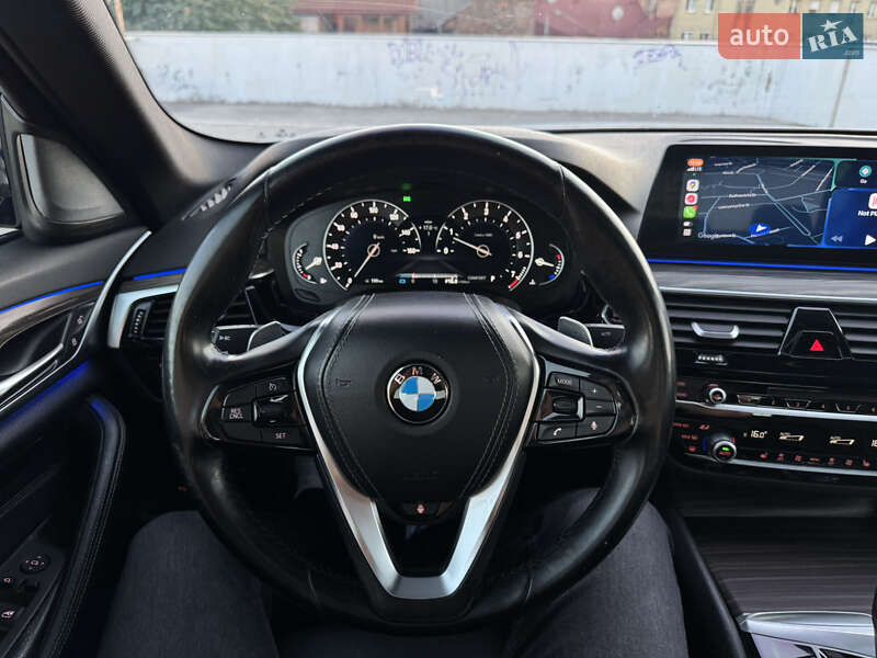 Седан BMW 5 Series 2017 в Мукачево