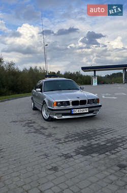Седан BMW 5 Series 1992 в Миколаєві