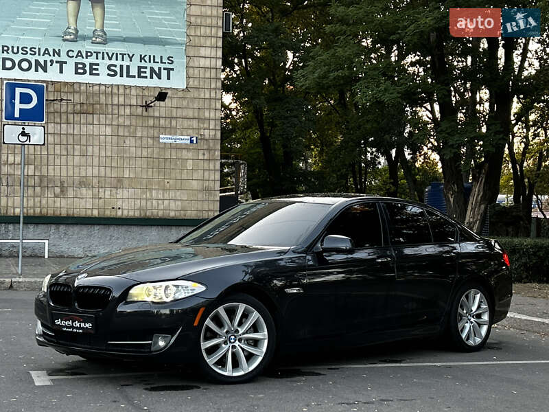BMW 5 Series 2011