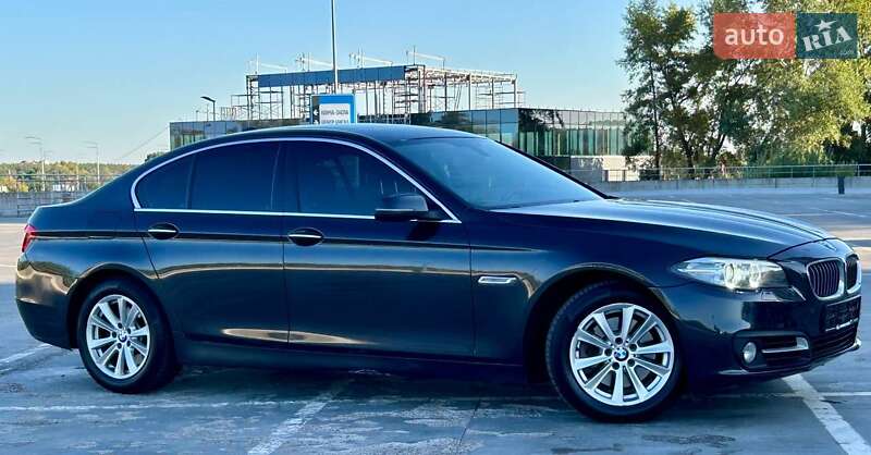 Седан BMW 5 Series 2015 в Києві фото 4 Седан BMW 5 Series 2015 в Києві