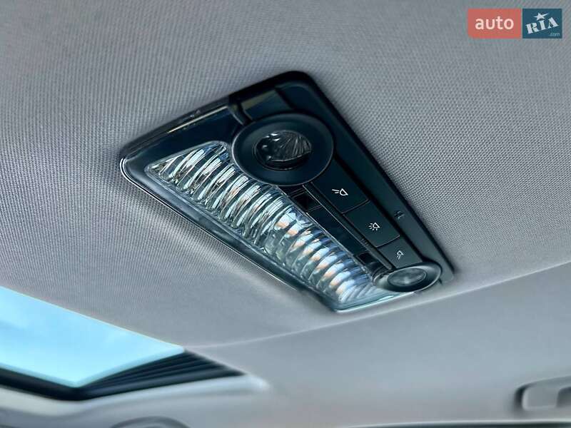 Седан BMW 5 Series 2015 в Києві фото 48 Седан BMW 5 Series 2015 в Києві