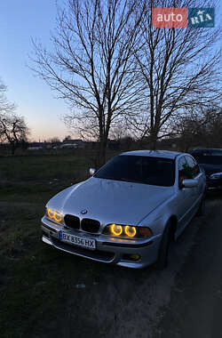 Седан BMW 5 Series 2000 в Деражне