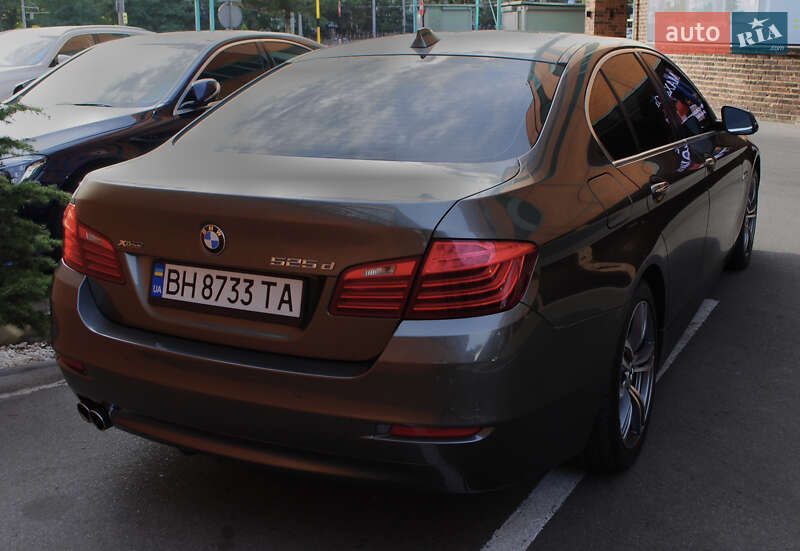 Седан BMW 5 Series 2014 в Одессе фото 10 Седан BMW 5 Series 2014 в Одессе