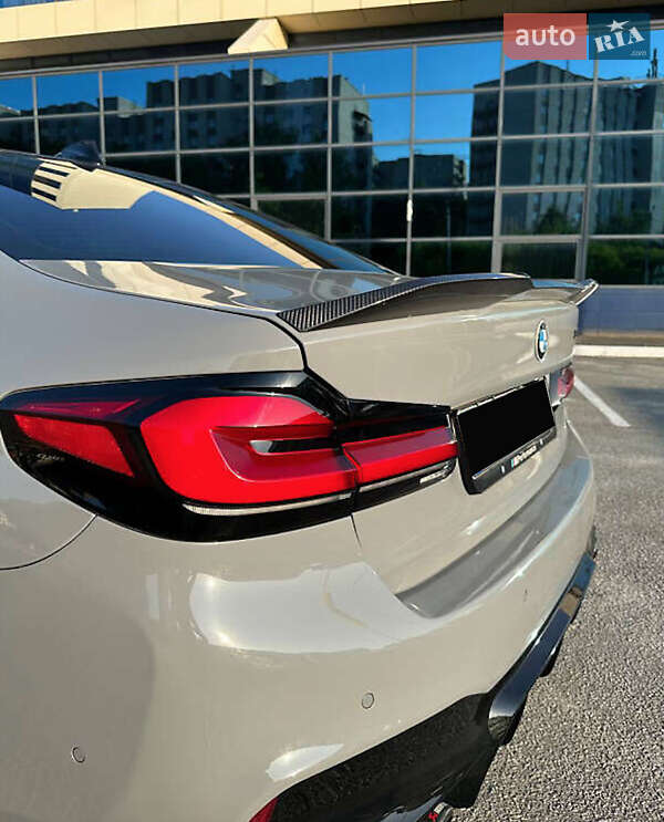 Седан BMW 5 Series 2018 в Киеве фото 9 Седан BMW 5 Series 2018 в Киеве