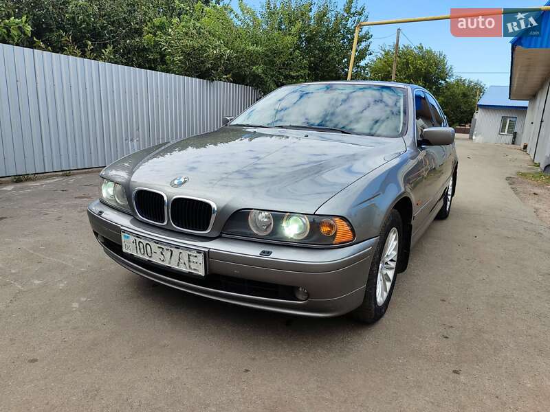 Седан BMW 5 Series 2001 в Дніпрі