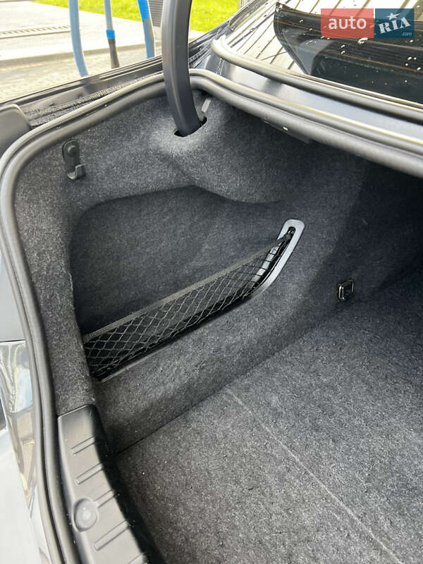 Седан BMW 5 Series 2011 в Луцке фото 14 Седан BMW 5 Series 2011 в Луцке