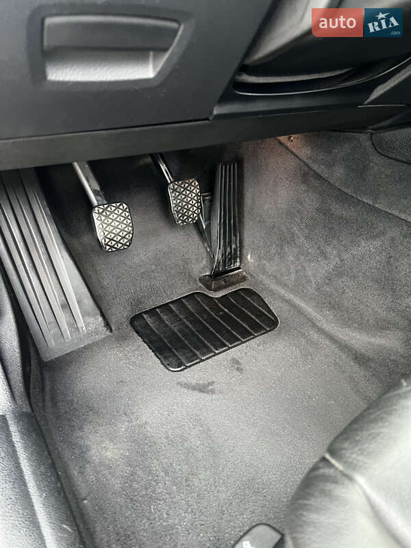 Седан BMW 5 Series 2011 в Луцке фото 22 Седан BMW 5 Series 2011 в Луцке