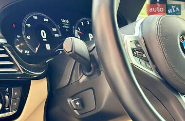 Седан BMW 5 Series 2017 в 