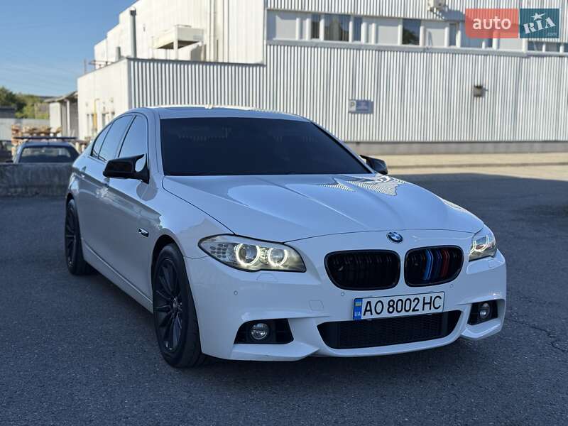 BMW 5 Series 2012 BMW 5 Series 2012