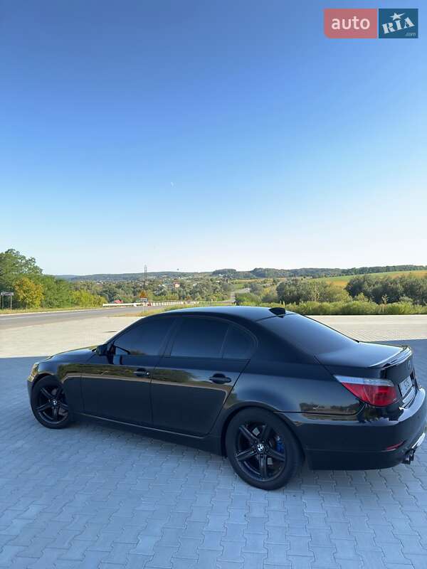 Седан BMW 5 Series 2007 в Глибокій фото 7 Седан BMW 5 Series 2007 в Глибокій
