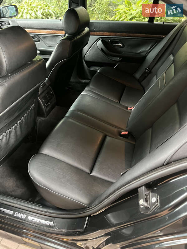 Седан BMW 5 Series 2002 в Луцке фото 19 Седан BMW 5 Series 2002 в Луцке