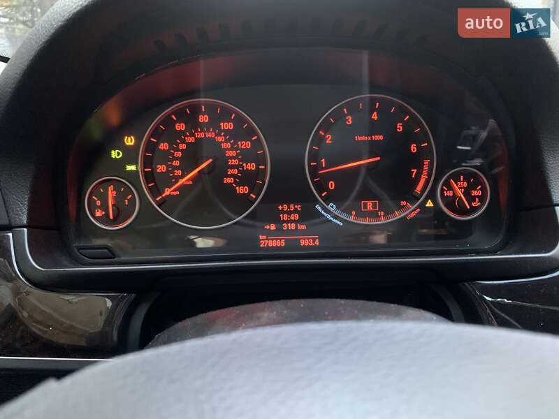 Седан BMW 5 Series 2013 в Надворной