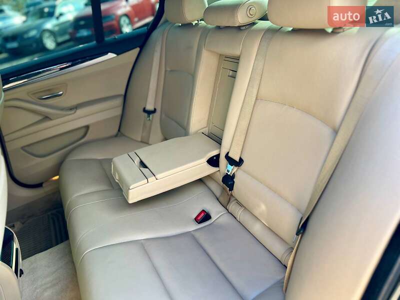 Седан BMW 5 Series 2012 в Киеве фото 36 Седан BMW 5 Series 2012 в Киеве