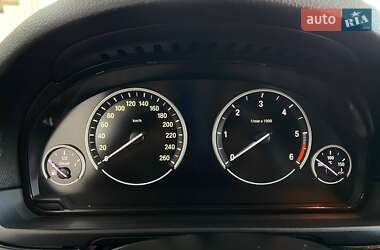 Седан BMW 5 Series 2012 в 