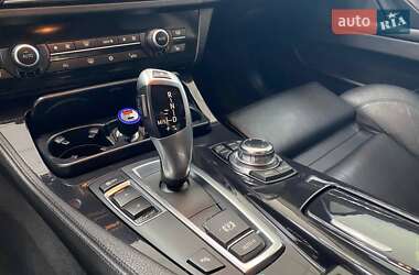 Седан BMW 5 Series 2012 в 