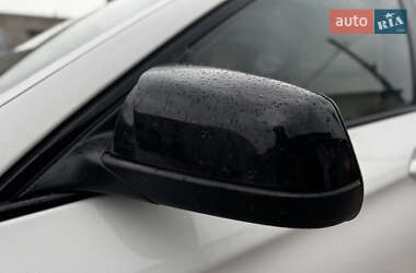 Седан BMW 5 Series 2012 в 