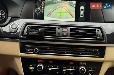 Седан BMW 5 Series 2012 в 