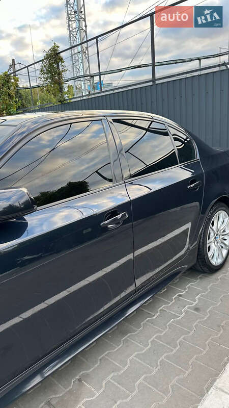 Седан BMW 5 Series 2007 в Киеве