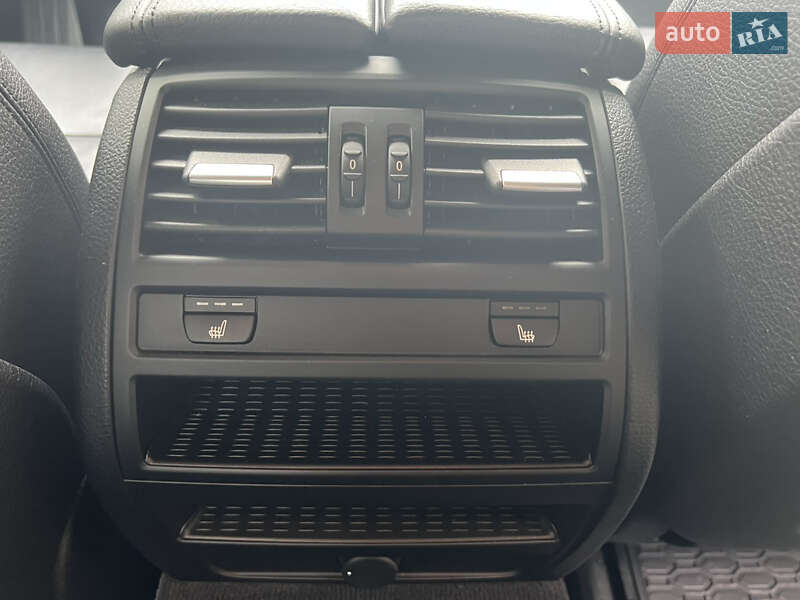 Седан BMW 5 Series 2016 в Харкові